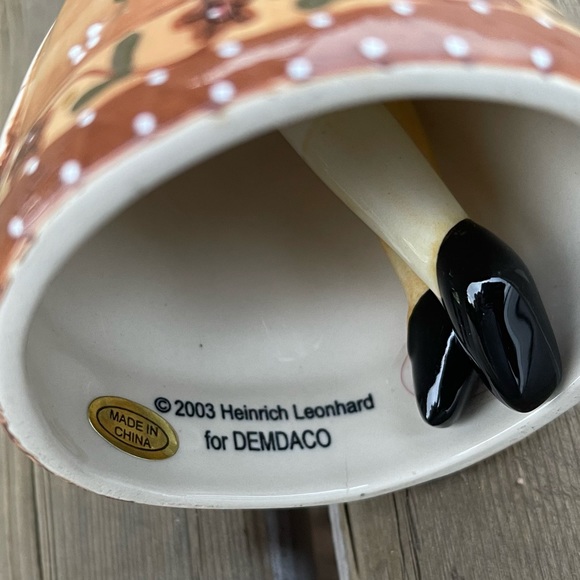 Heinrich Leonhard for Demdaco Belles & Beaus Collection Friendship Bell - Picture 14 of 15